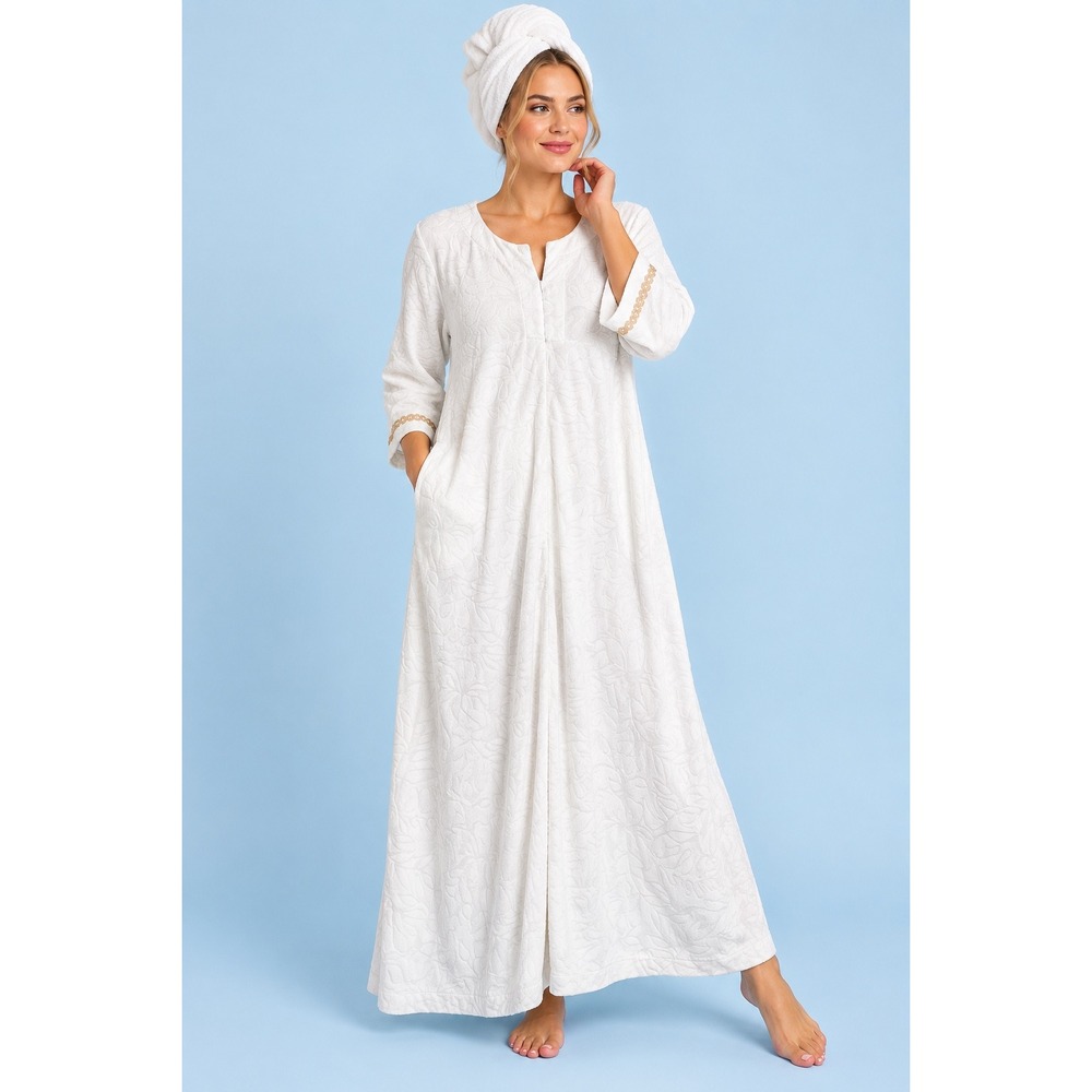 Lilly Pulitzer White Terry Cloth Floral Embossed Maxi Robe Zip Front Size L